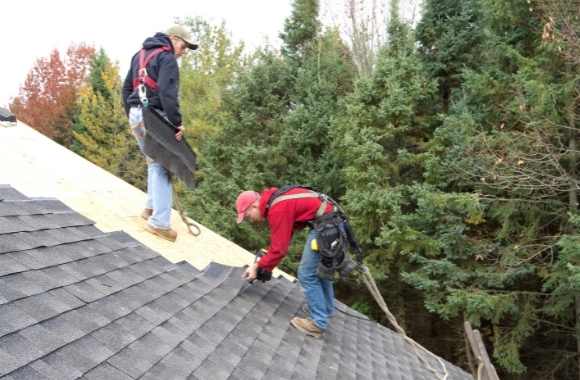 Asphalt Shingle Roofing Repair
